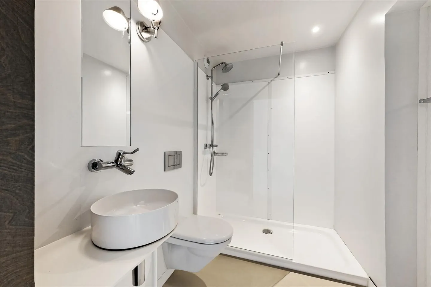 Studio for rent - Photo 6 of 7