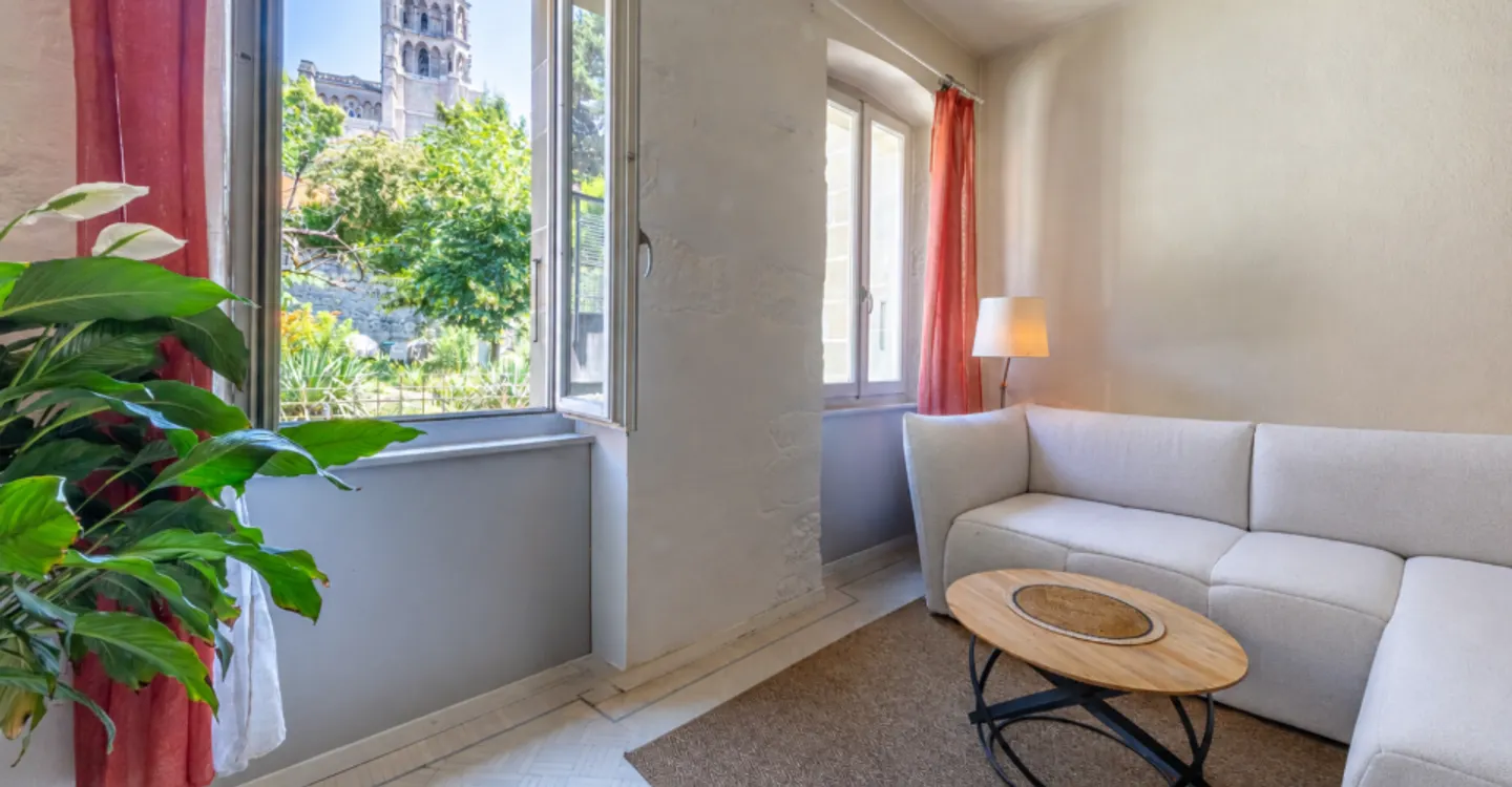 Rare apartment in the center of Lausanne - Photo 1 of 5