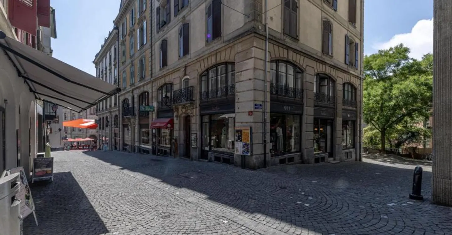 Rare apartment in the center of Lausanne - Photo 5 of 5