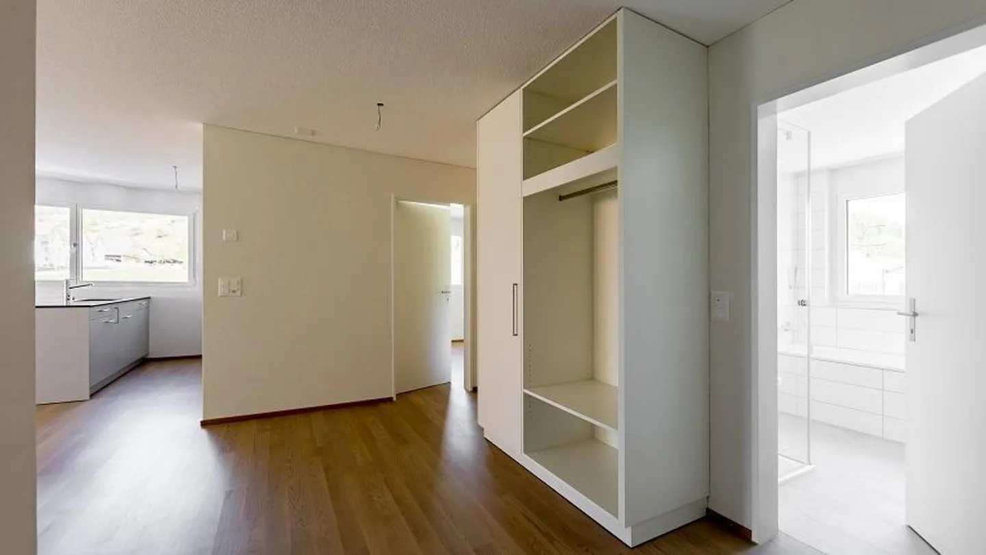 3.5 Room Apartment in Oberbipp - Photo 3 of 8