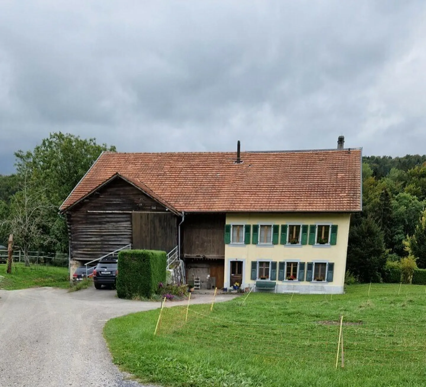 Charming 2.5 room ground floor apartment for rent - Photo 1 of 7