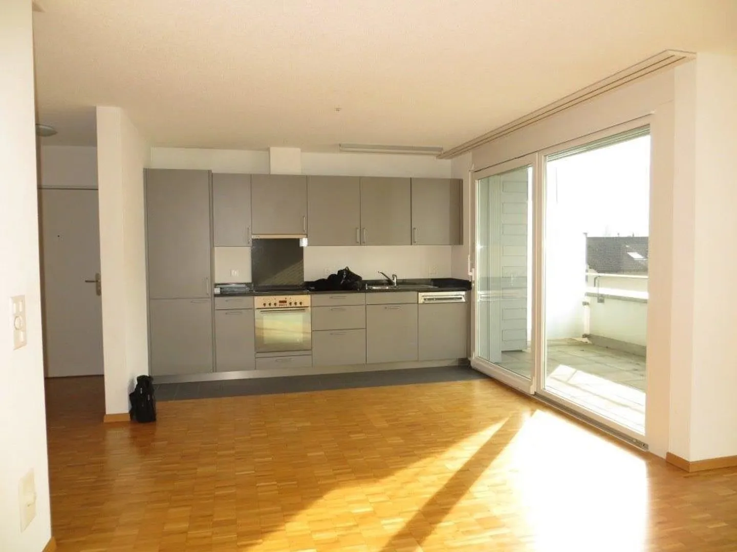 Charming Attic Apartment in Buchs - Photo 4 of 6