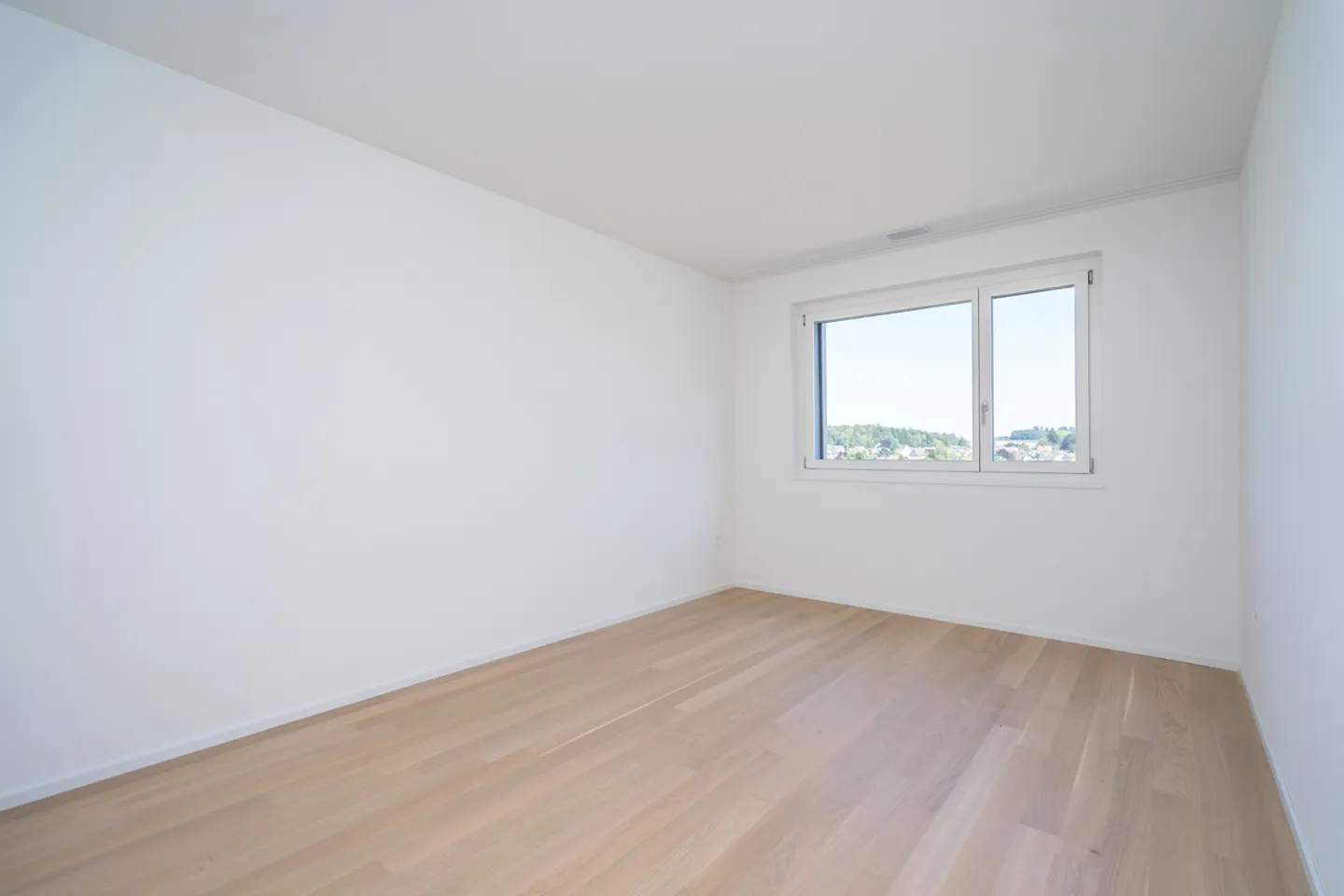 Appartement moderne avec terrasse - Photo 10 sur 11