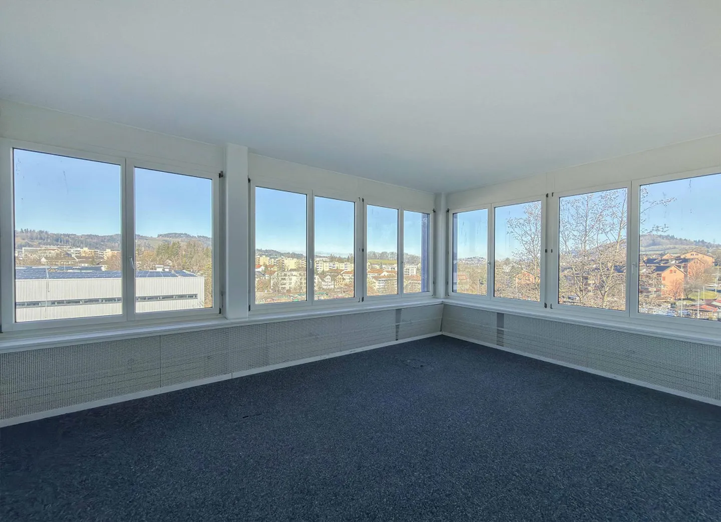 Modern office/commercial space in St. Gallen Winkeln - Photo 1 of 9