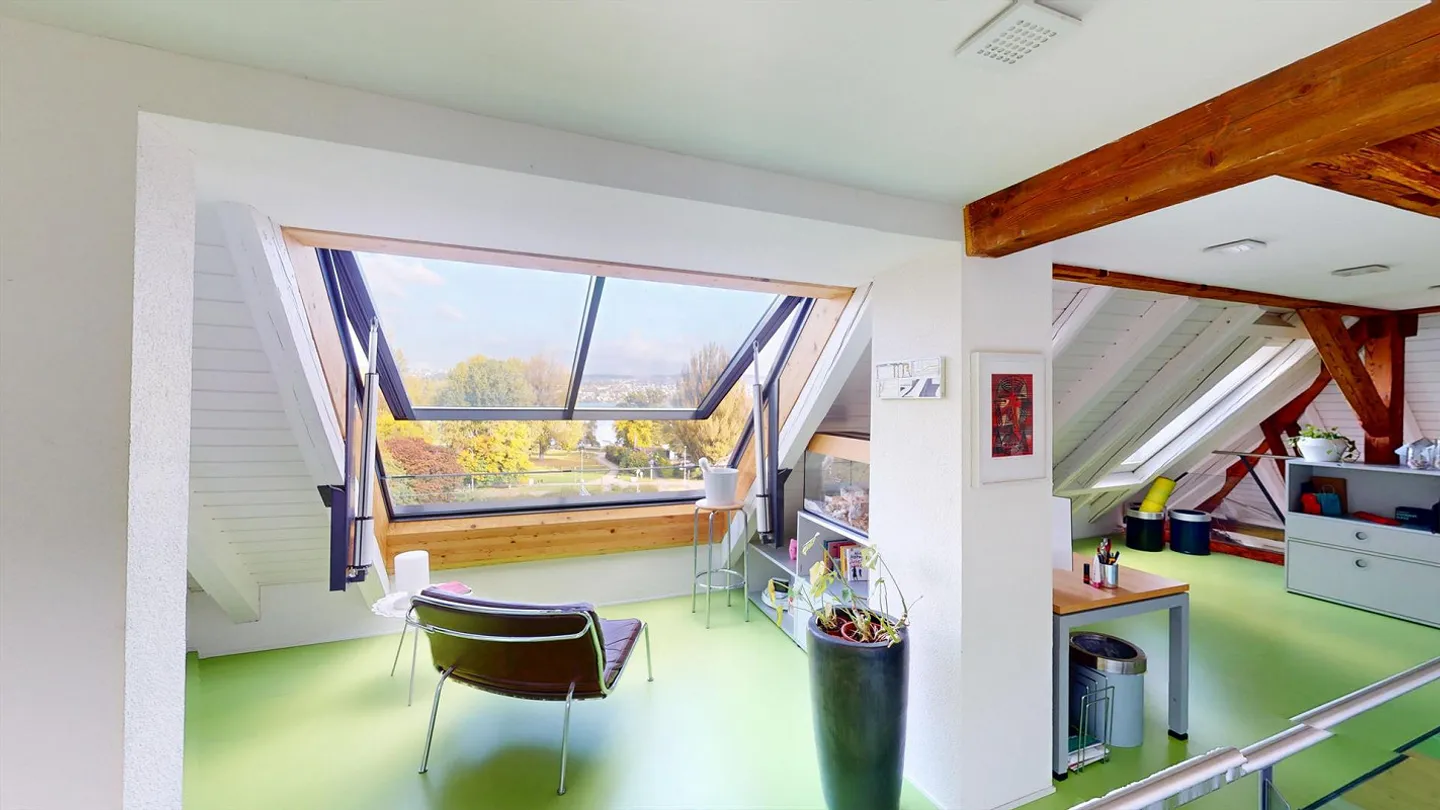 Luxury Apartment with Rooftop Terrace - Photo 7 of 11