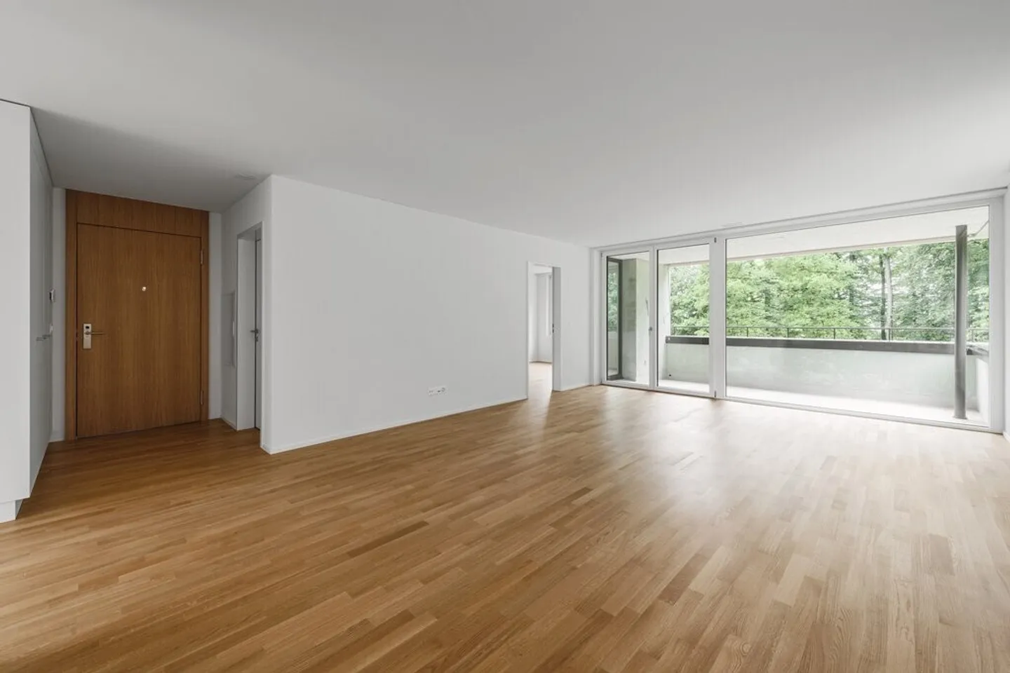 Modernes Apartment mit Balkon - Foto 4 von 9