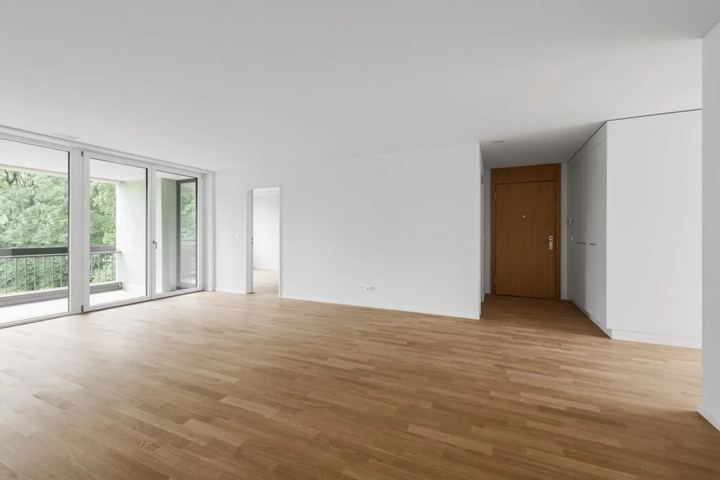 Modernes Apartment mit Balkon - Foto 7 von 9