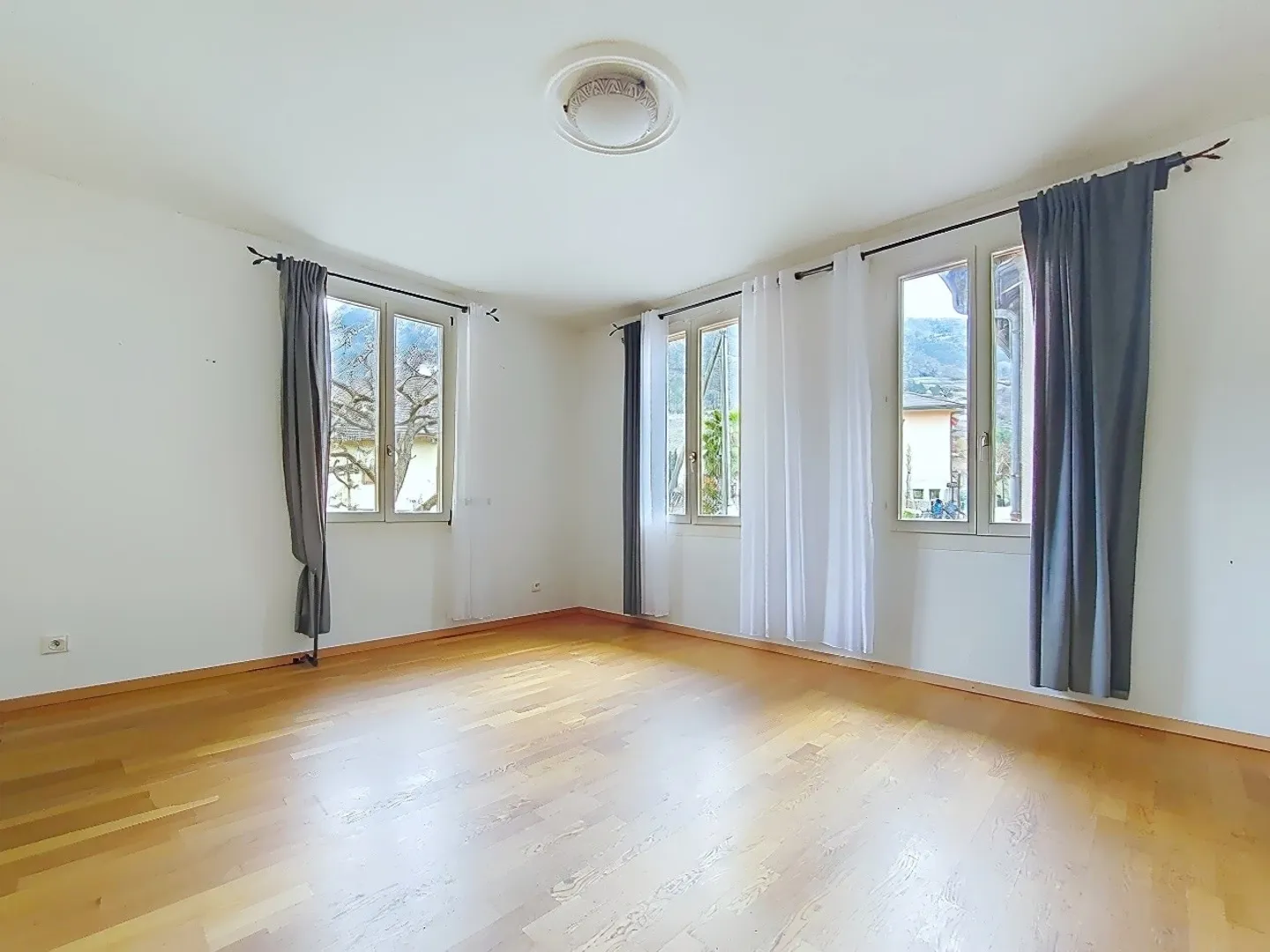 Bramois, affascinante appartamento di 4.5 locali di 95 m2 nel cuore del vecchio villaggio - Foto 1 di 17