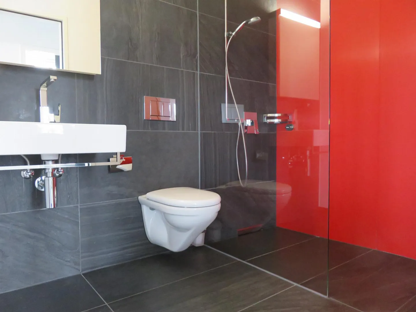 urbanes Wohnen direkt beim Bahnhof Regensdorf - Foto 7 von 8