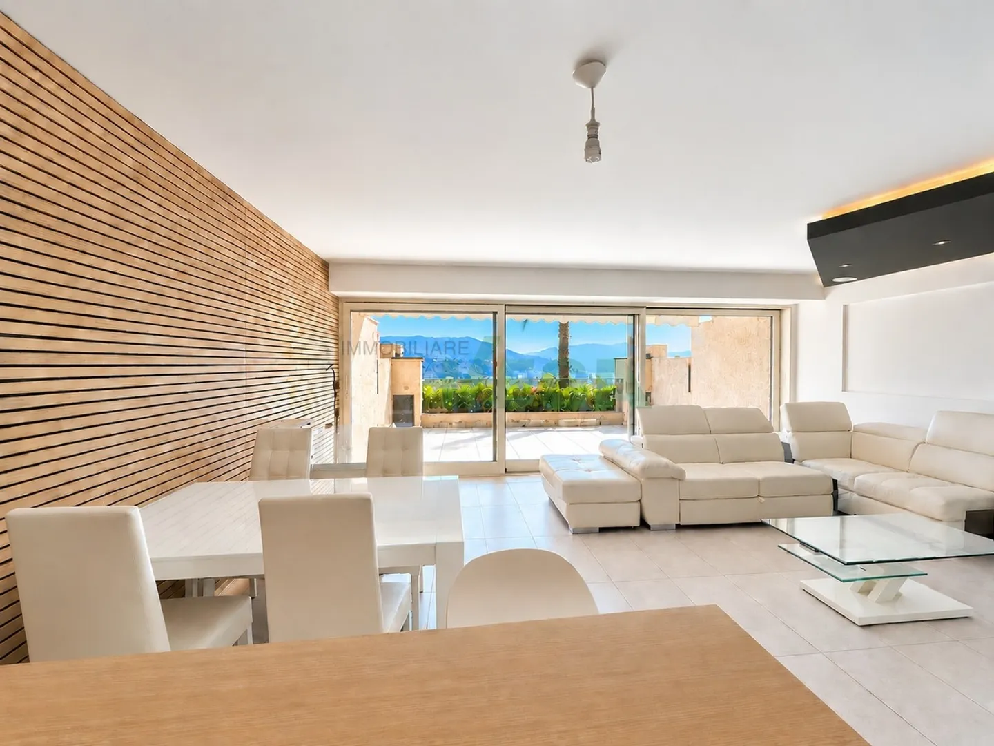 Appartamento moderno con vista lago - Foto 9 di 11