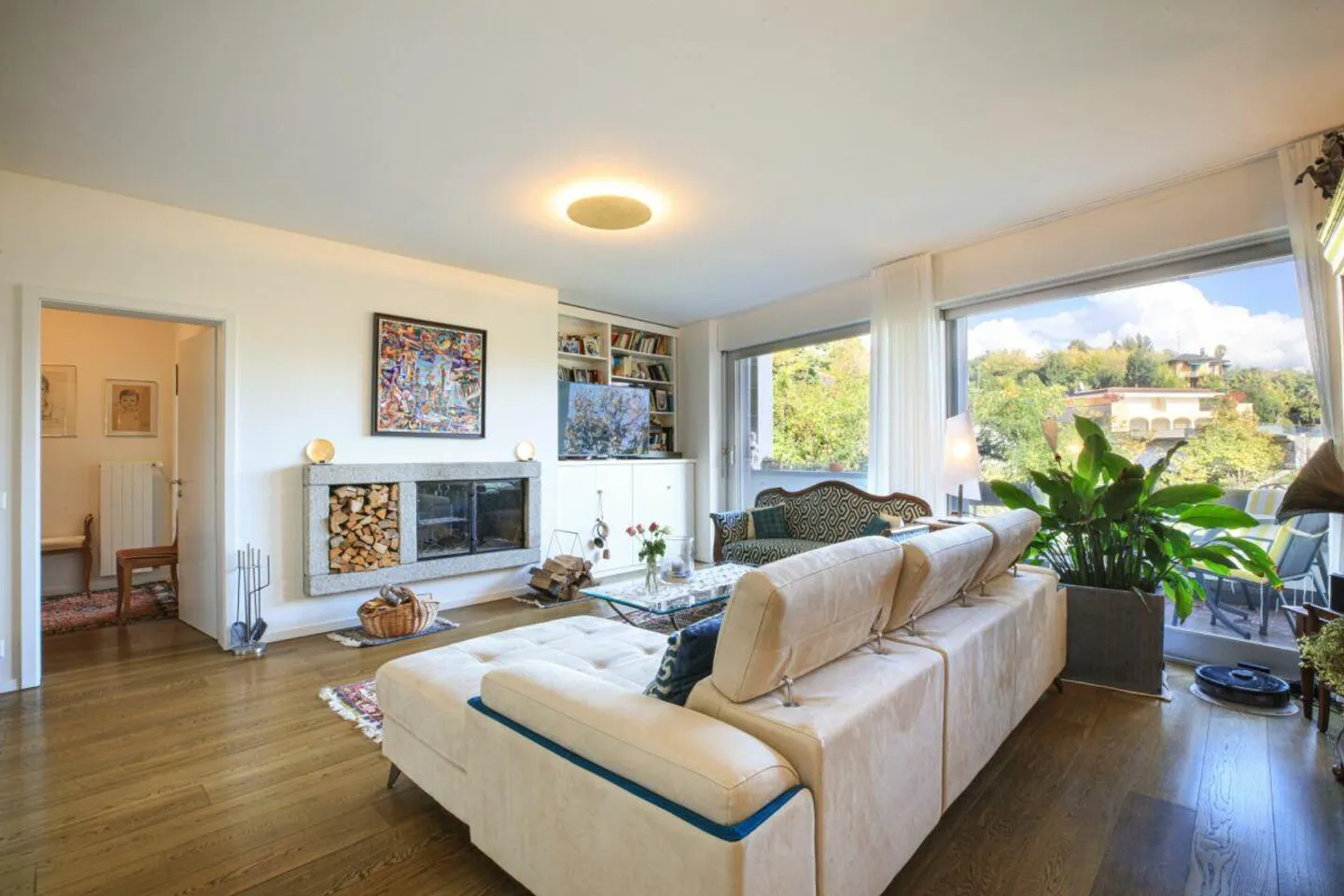 ASCONA - Helle und gemütliche Wohnung im Grünen - Foto 1 von 17