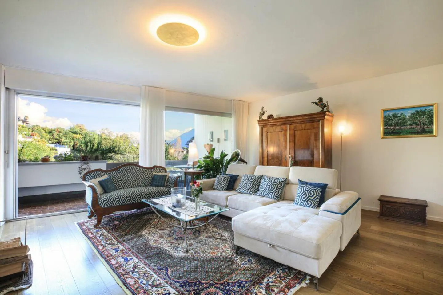 ASCONA - Helle und gemütliche Wohnung im Grünen - Foto 2 von 17