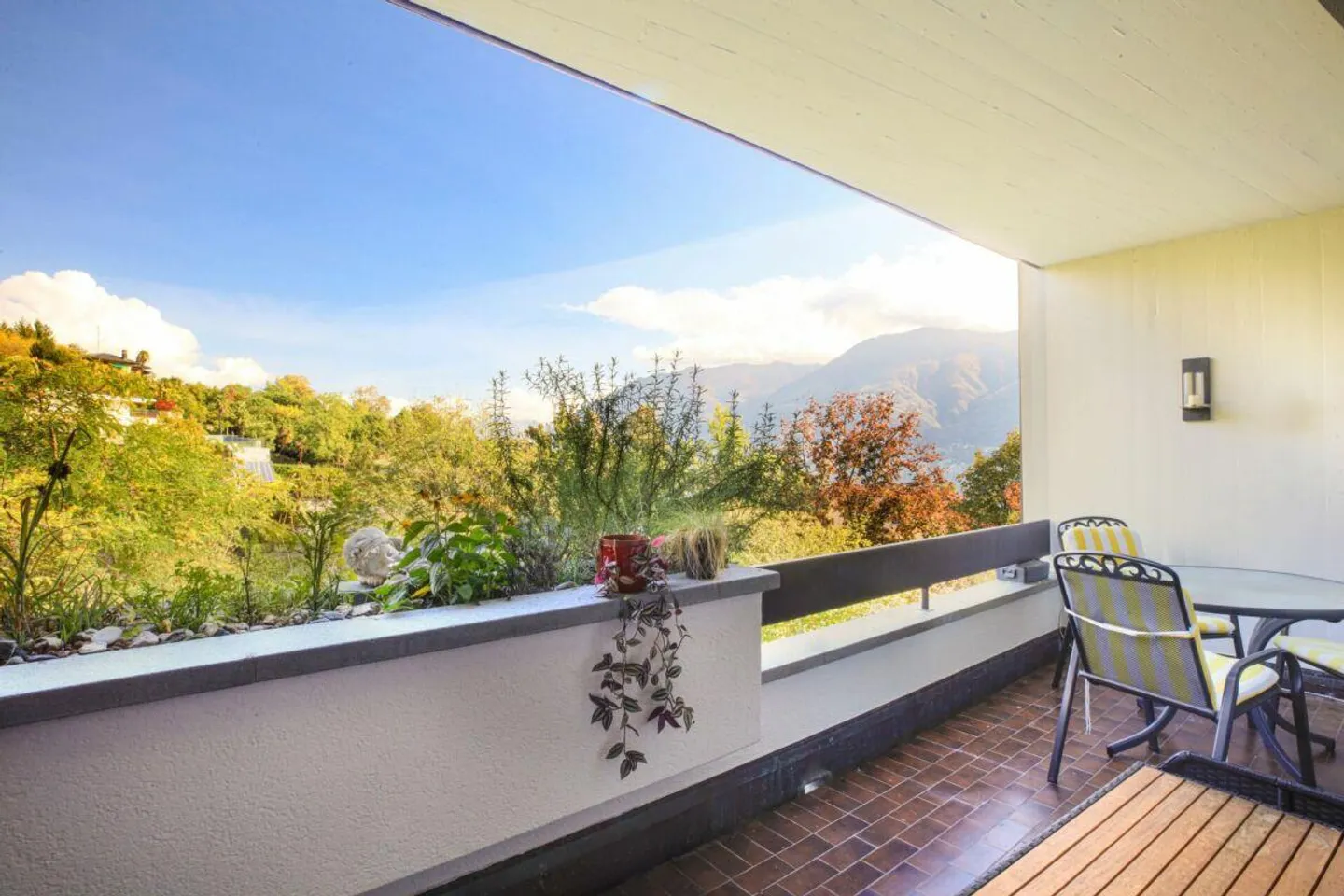 ASCONA - Helle und gemütliche Wohnung im Grünen - Foto 11 von 17
