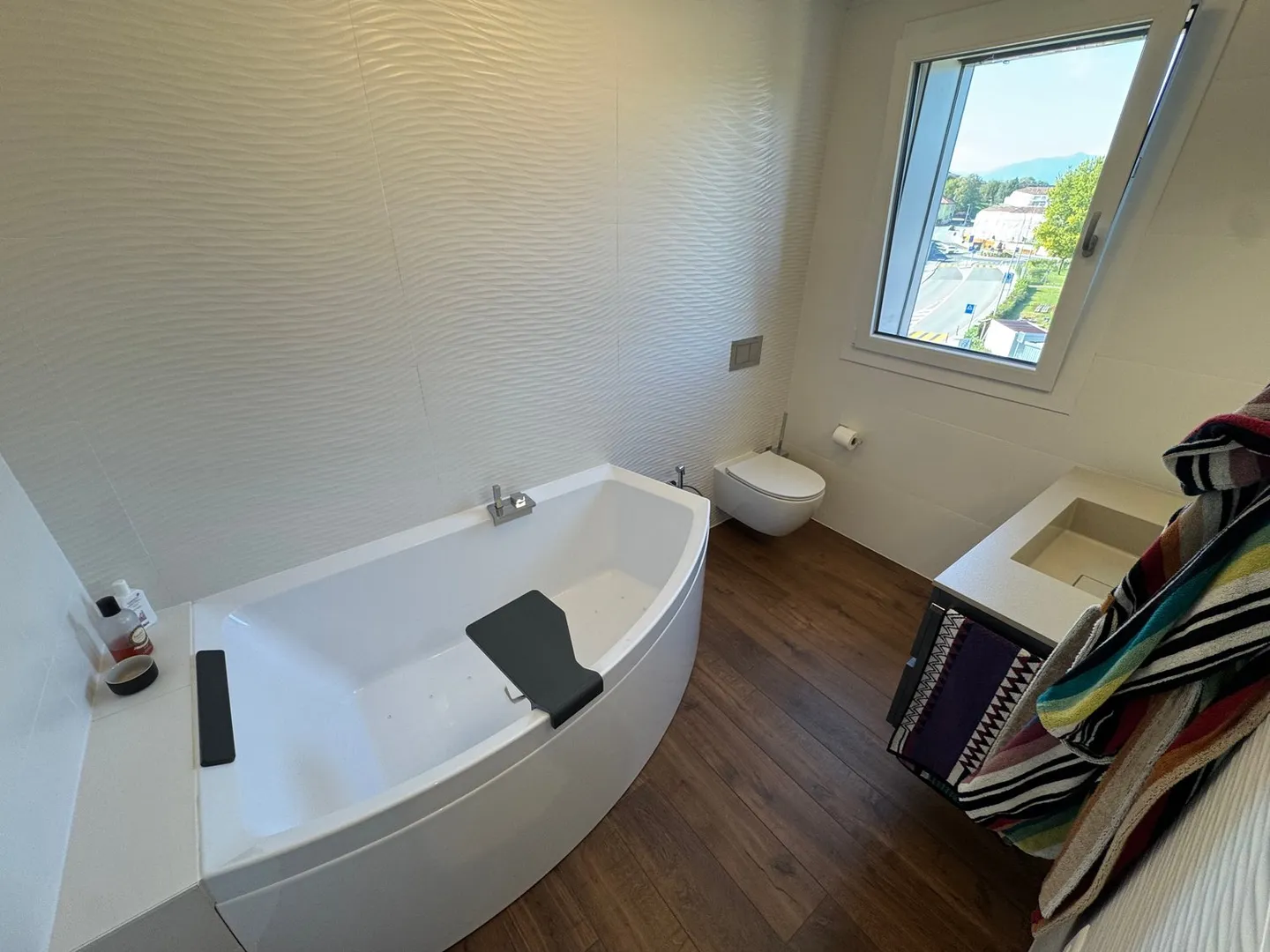 Novazzano – Modern penthouse with panoramic terraces and high-quality fittings - Photo 18 of 23