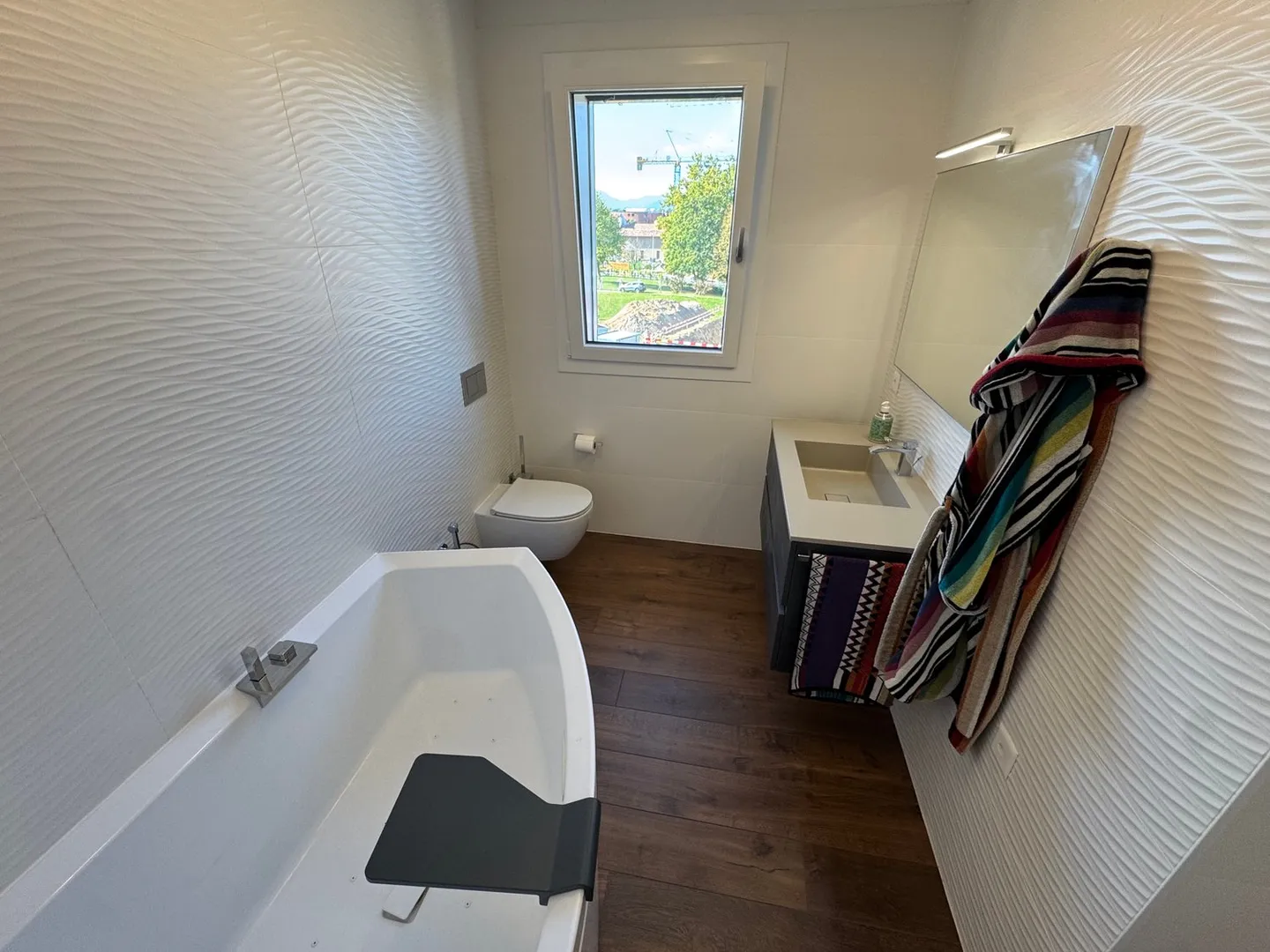 Novazzano – Modern penthouse with panoramic terraces and high-quality fittings - Photo 19 of 23