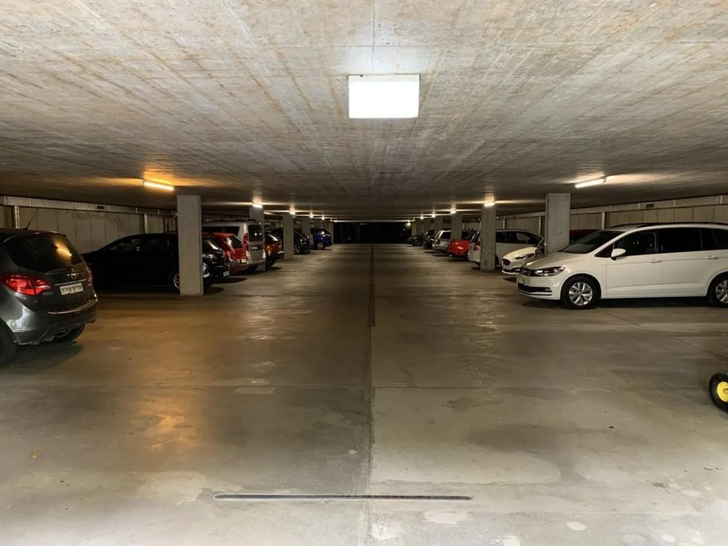 Parking space in Belp - Photo 2 of 2