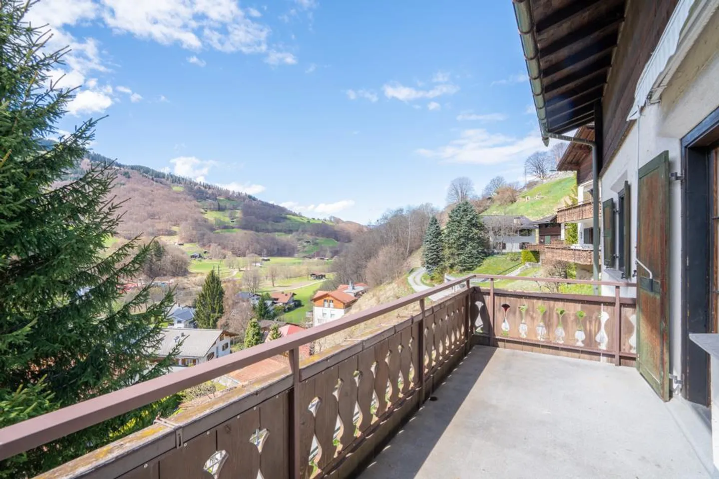 Walking on sunshine - Photo 6 of 10