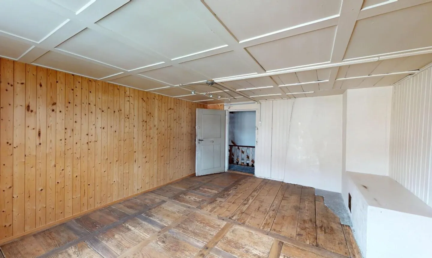 Maison jumelée de 8 pièces classée au patrimoine à un emplacement central - Photo 8 sur 13