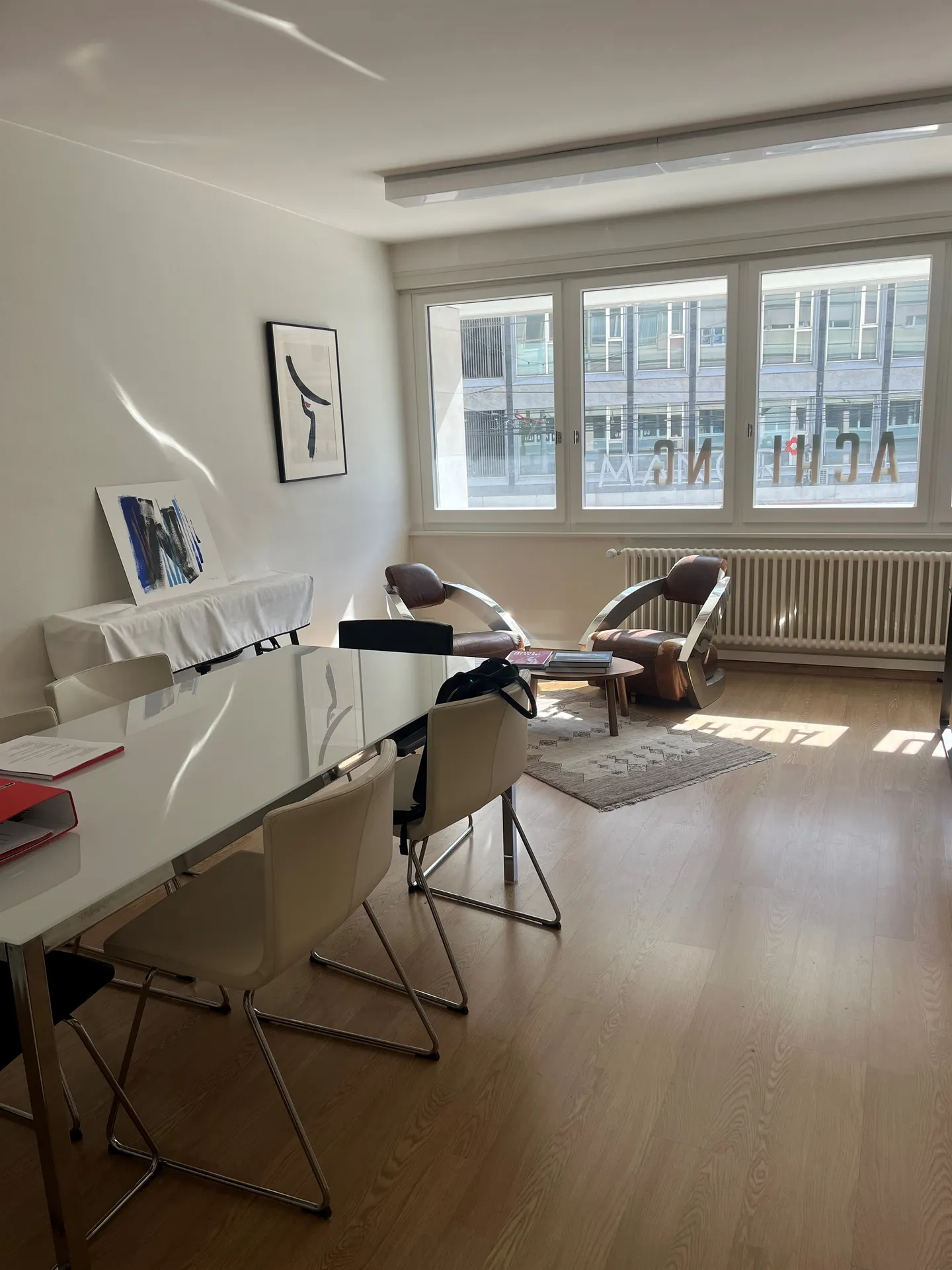 Office space for rent - Photo 4 of 11