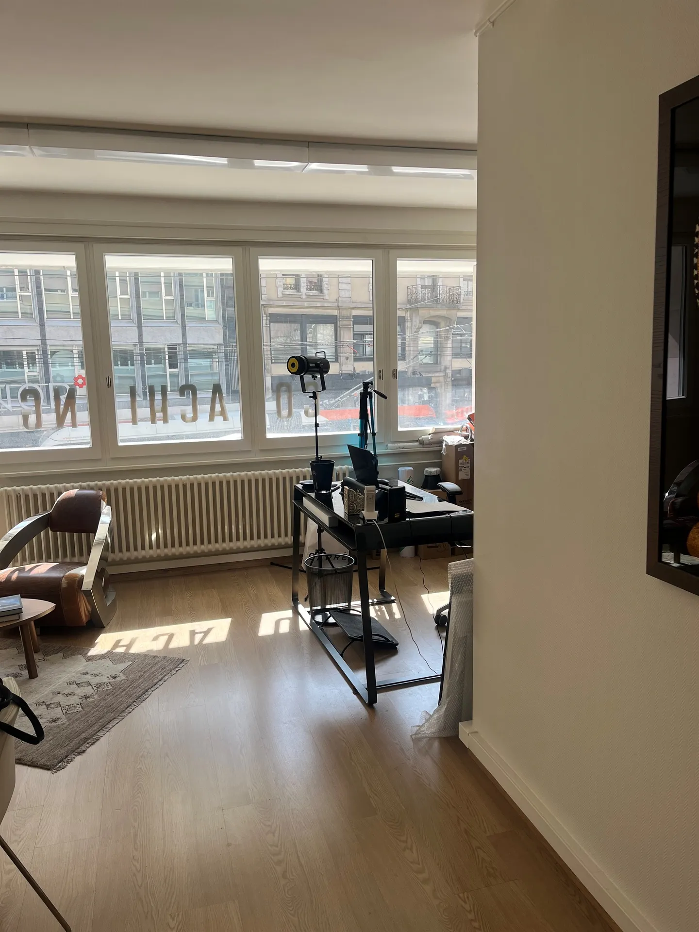 Office space for rent - Photo 7 of 11