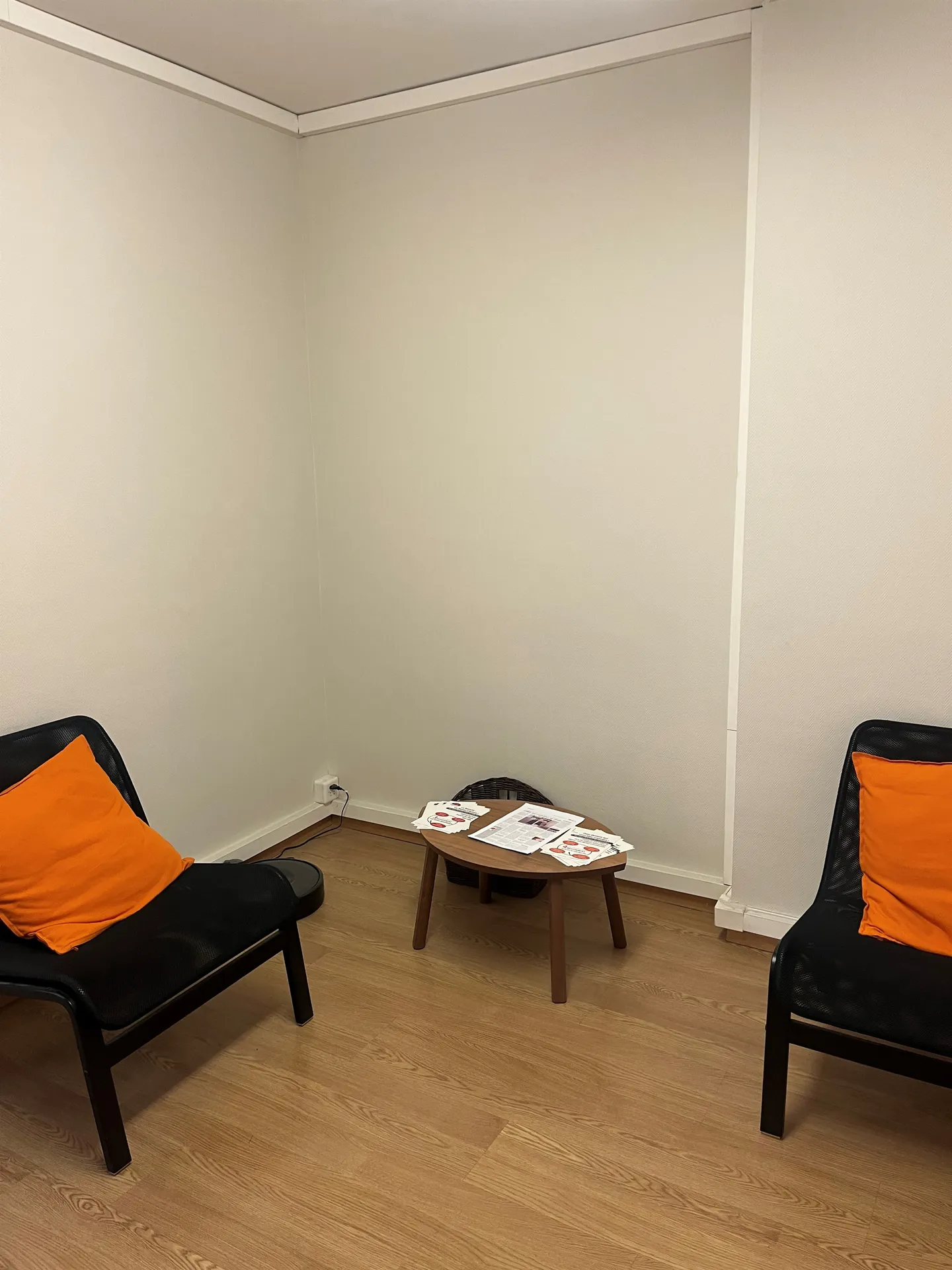 Office space for rent - Photo 10 of 11