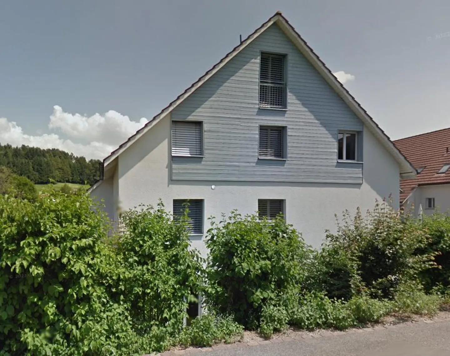 Appartement duplex spacieux de 4,5 pièces dans un emplacement calme de Bertschikon - Photo 1 sur 10