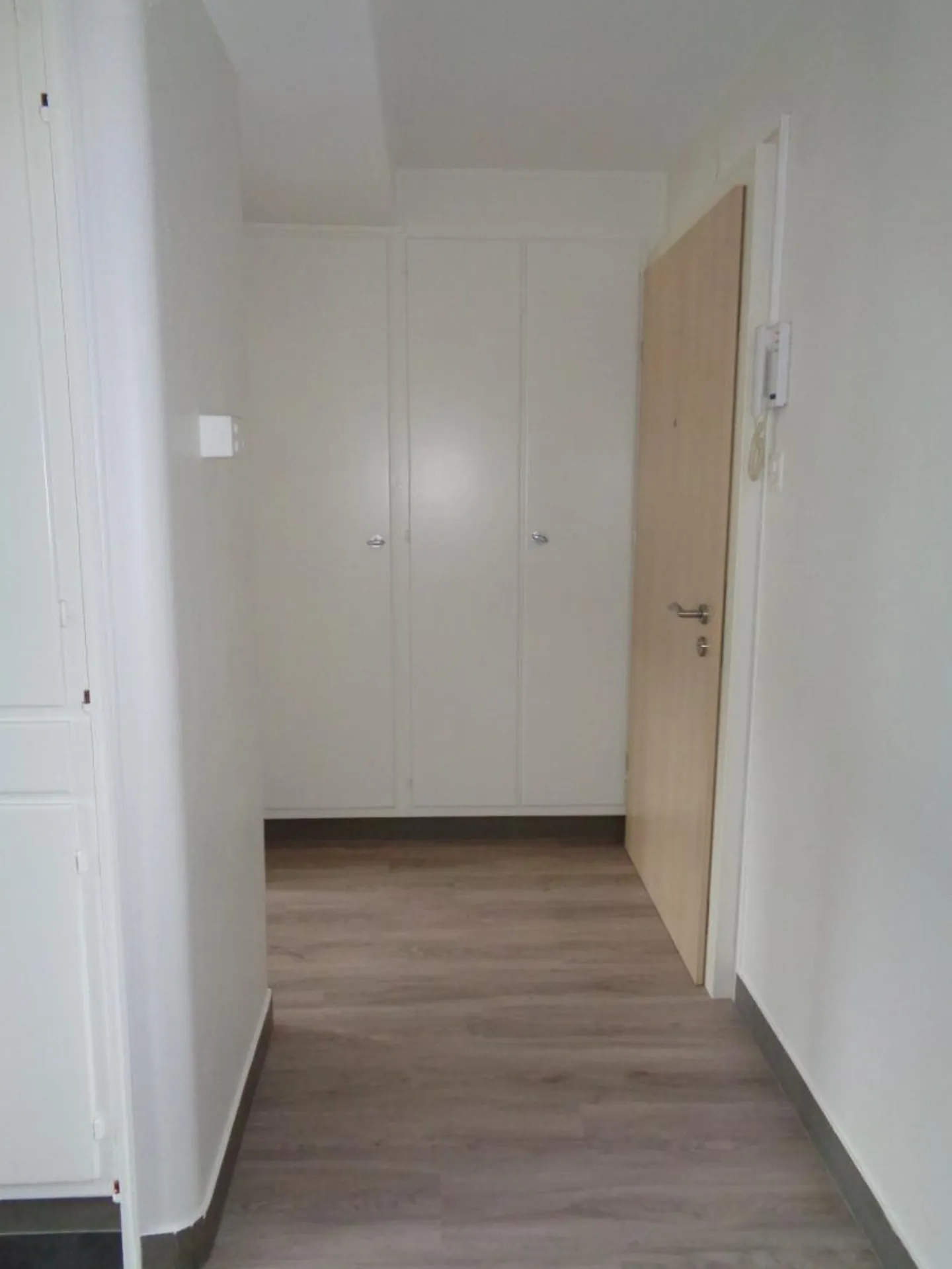 Appartement dans un quartier calme et ensoleillé - Photo 6 sur 12