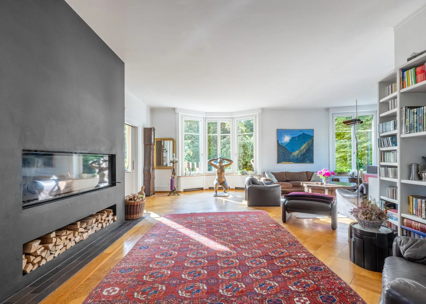 Grande proprietà immobiliare - Proprietà unica con alberi maturi, piscina e privacy a Wabern vicino a Berna - Foto 8 di 19