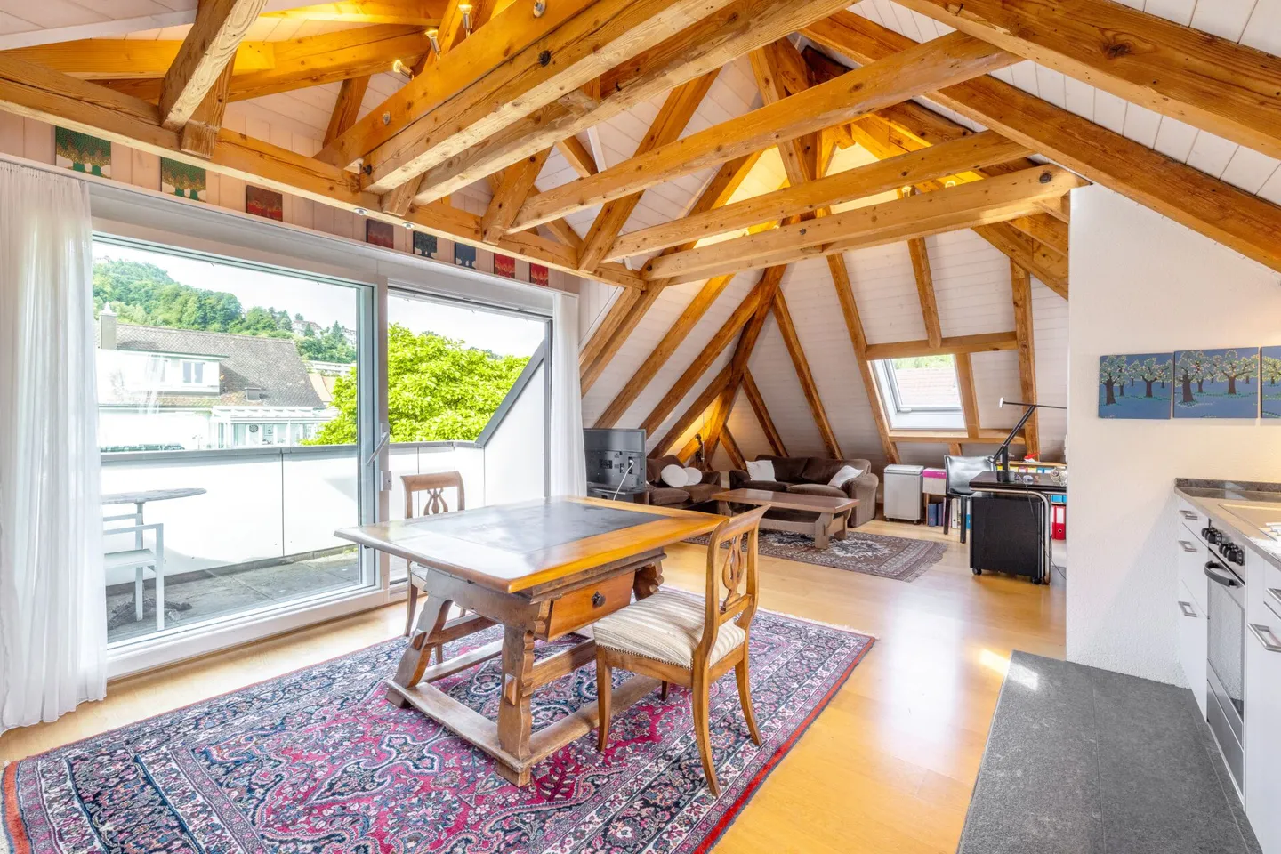 Grande proprietà immobiliare - Proprietà unica con alberi maturi, piscina e privacy a Wabern vicino a Berna - Foto 19 di 19