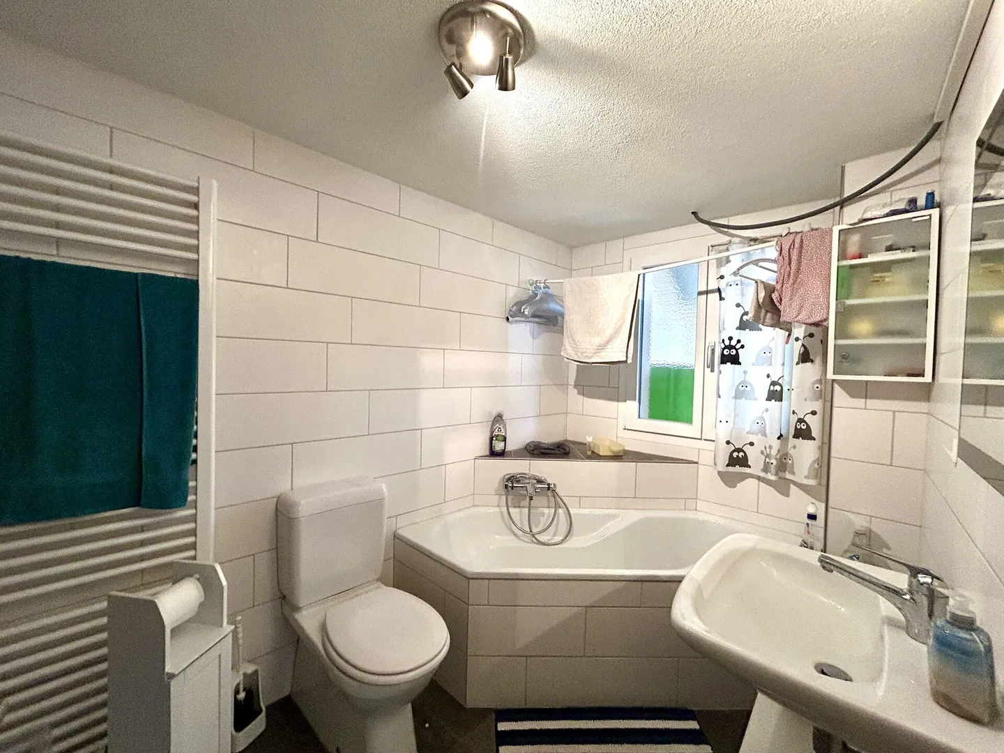 Maison individuelle dans un emplacement calme avec des possibilités polyvalentes ! - Photo 17 sur 17