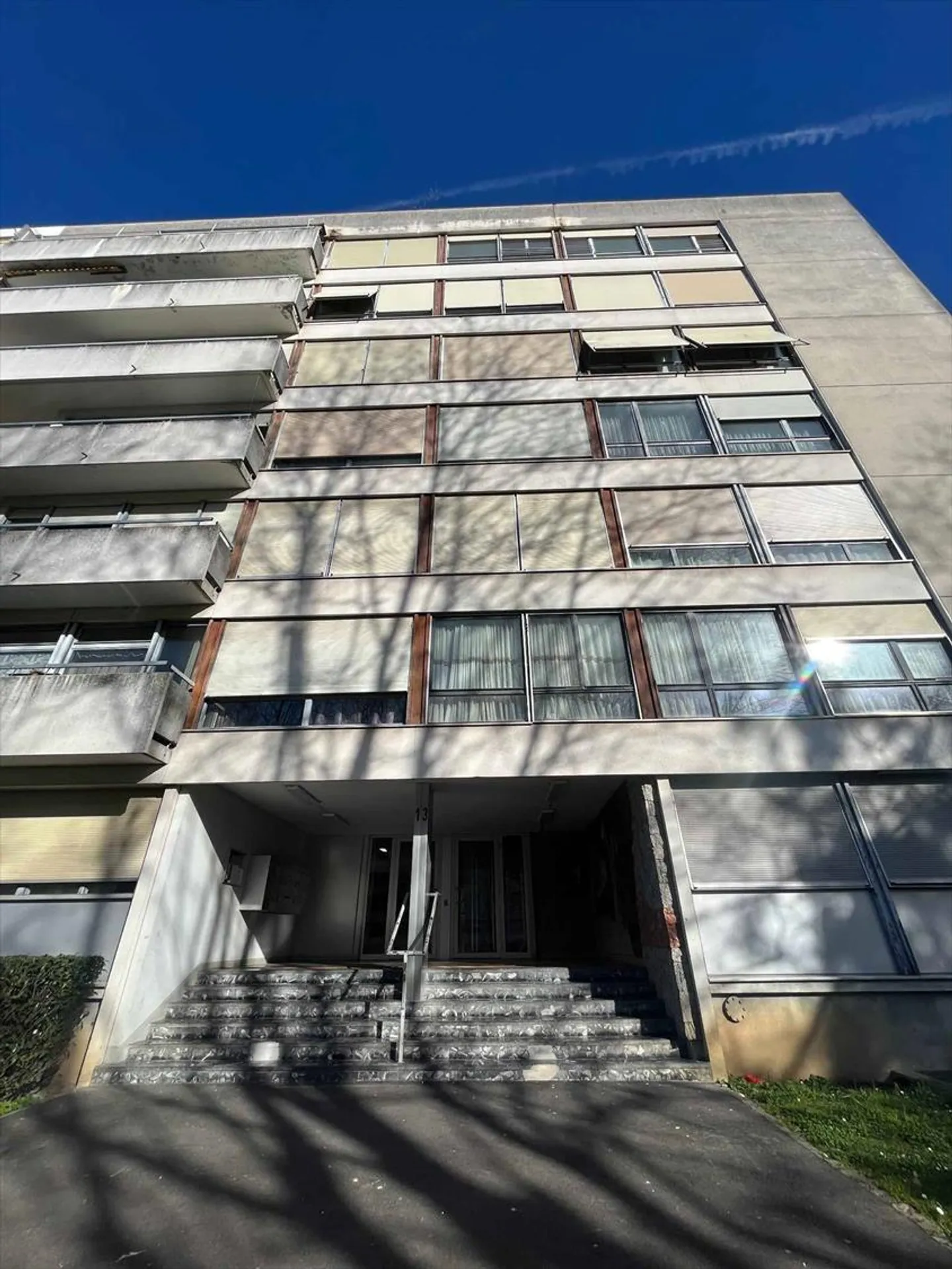 6-room apartment - Photo 1 of 1