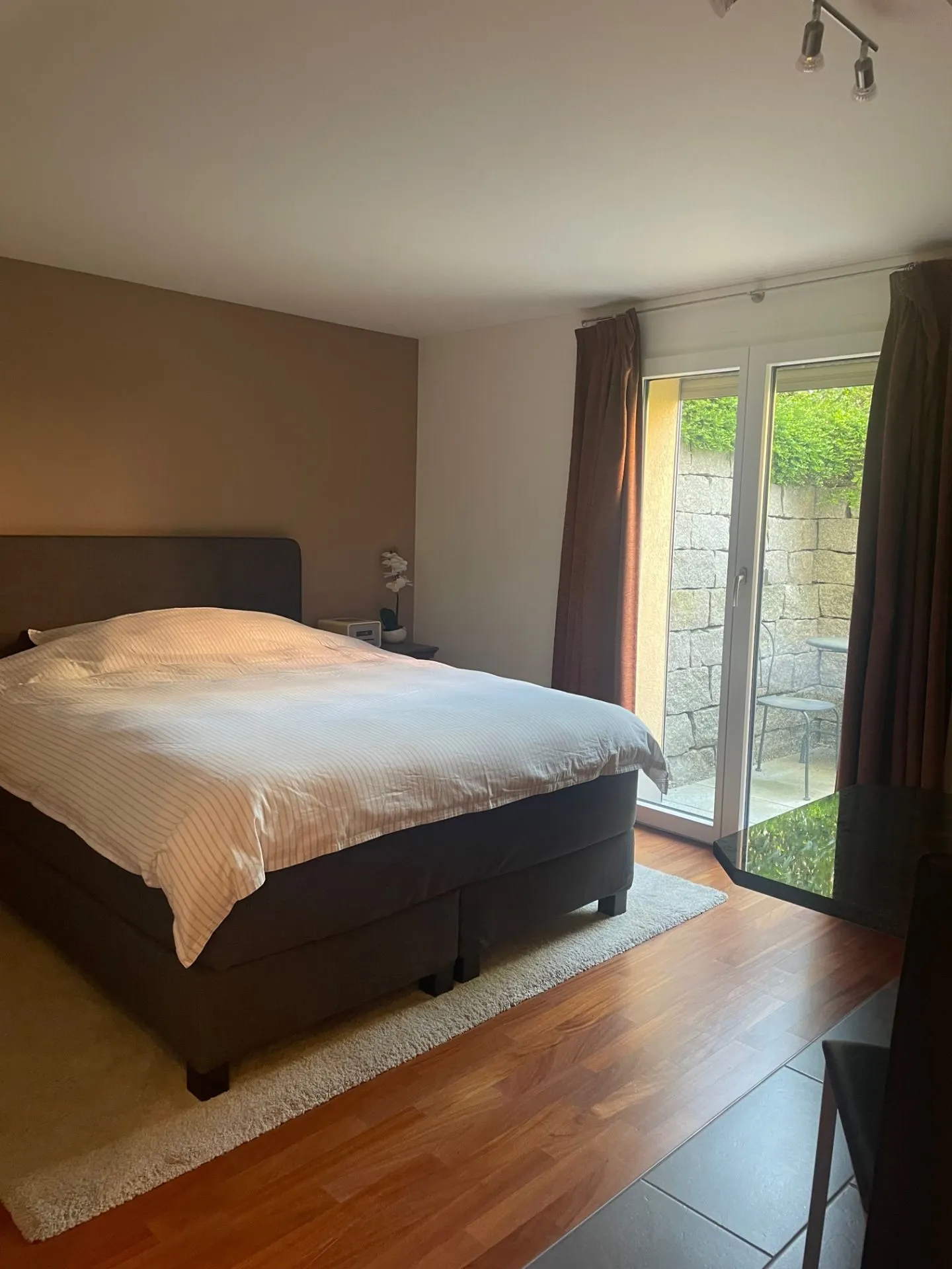 Gemütliche möblierte Studiowohnung  im Steuerparadies Kopie - Foto 1 von 7