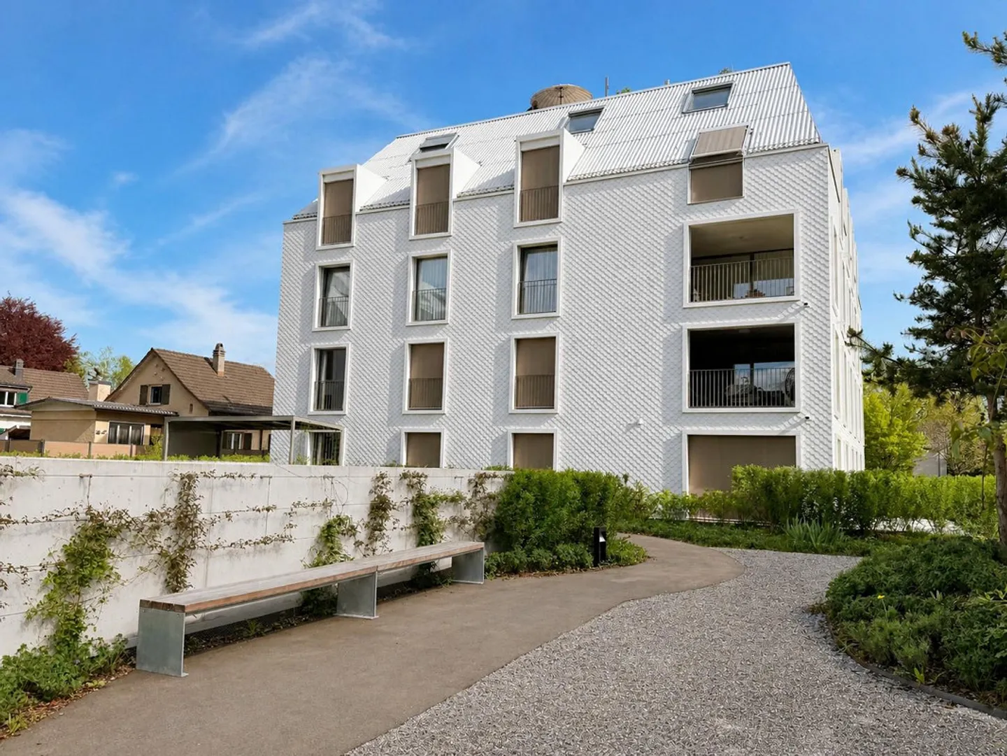 Modernes Apartment mit Komfort - Foto 1 von 7