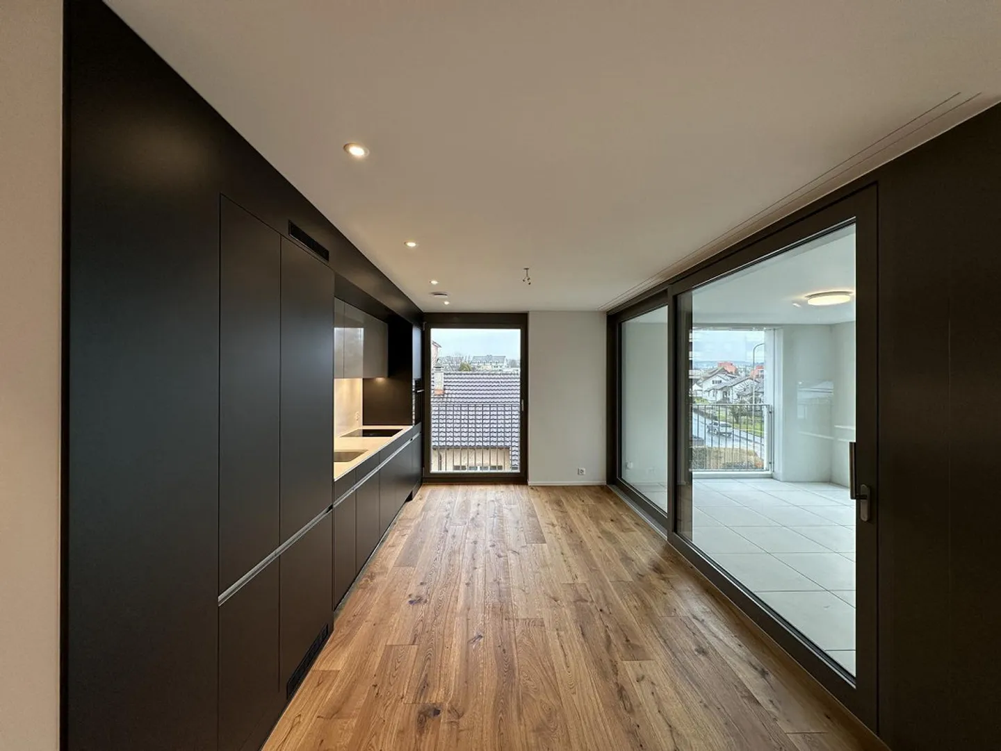 Modernes Apartment mit Komfort - Foto 2 von 7