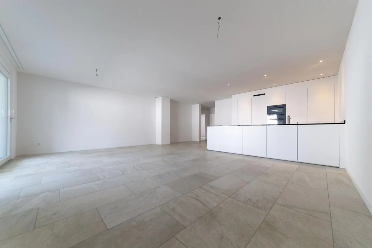 Ampio appartamento di 4,5 locali in affitto a Fruthwilen - Foto 2 di 16