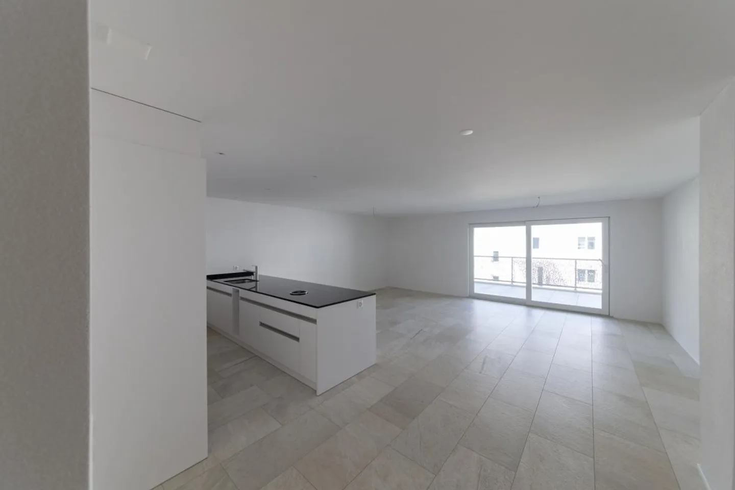 Ampio appartamento di 4,5 locali in affitto a Fruthwilen - Foto 3 di 16