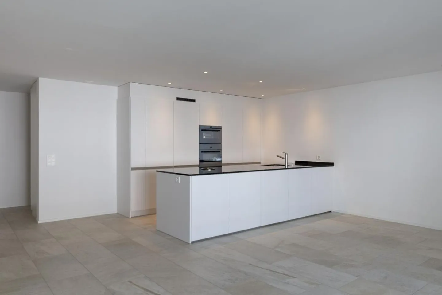 Ampio appartamento di 4,5 locali in affitto a Fruthwilen - Foto 4 di 16