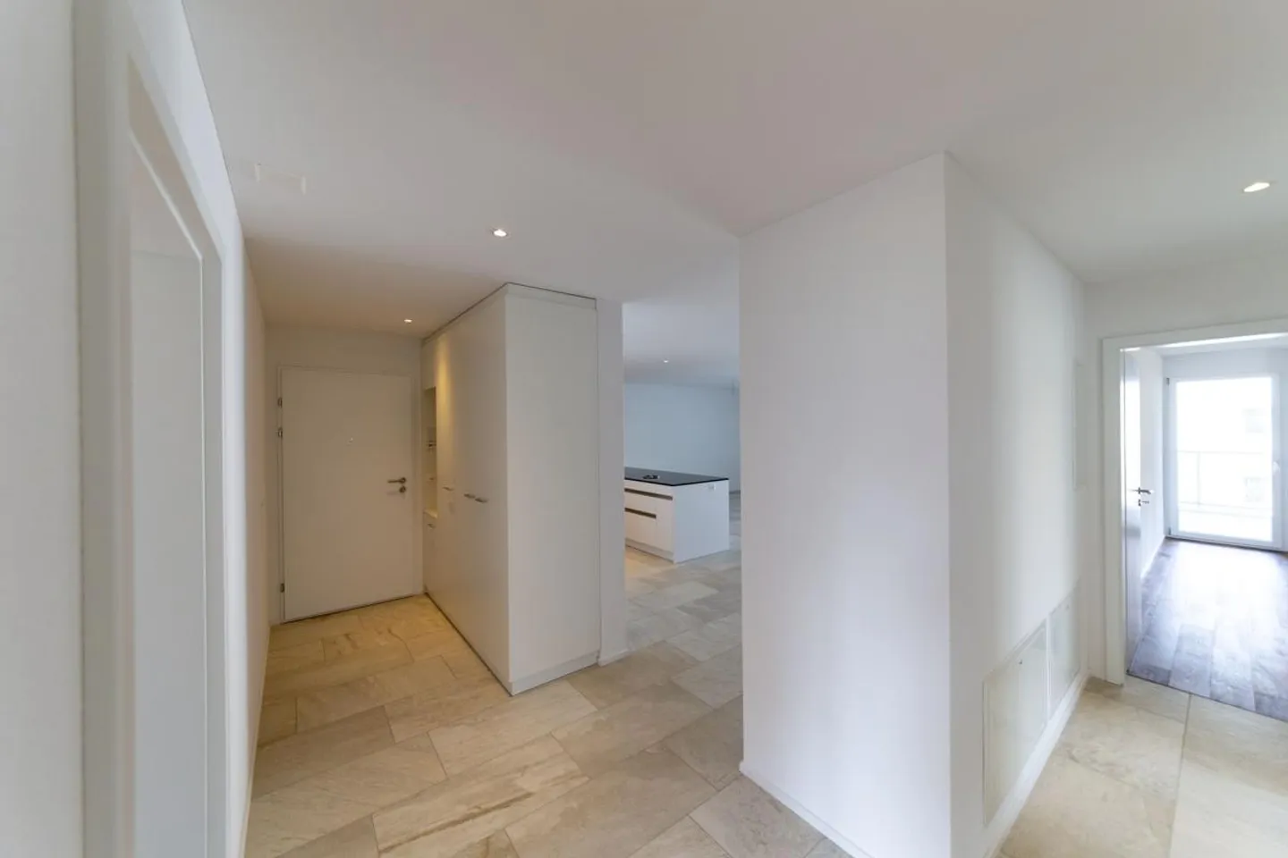 Ampio appartamento di 4,5 locali in affitto a Fruthwilen - Foto 6 di 16