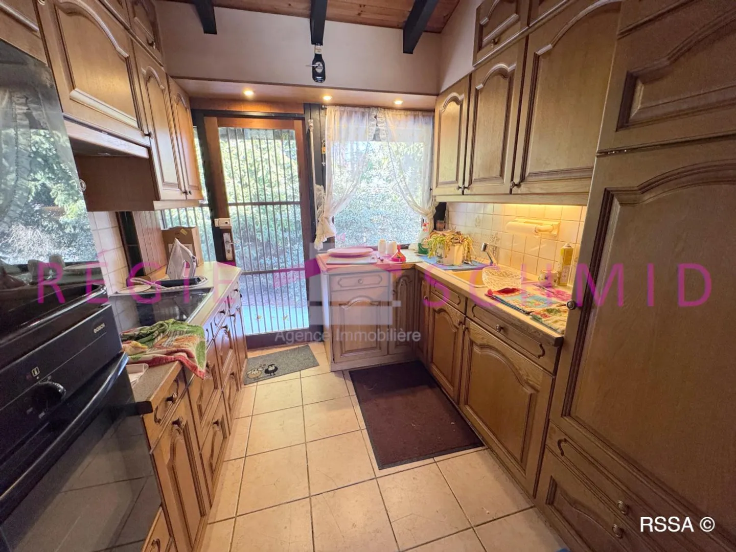 6-room House - Photo 7 of 10