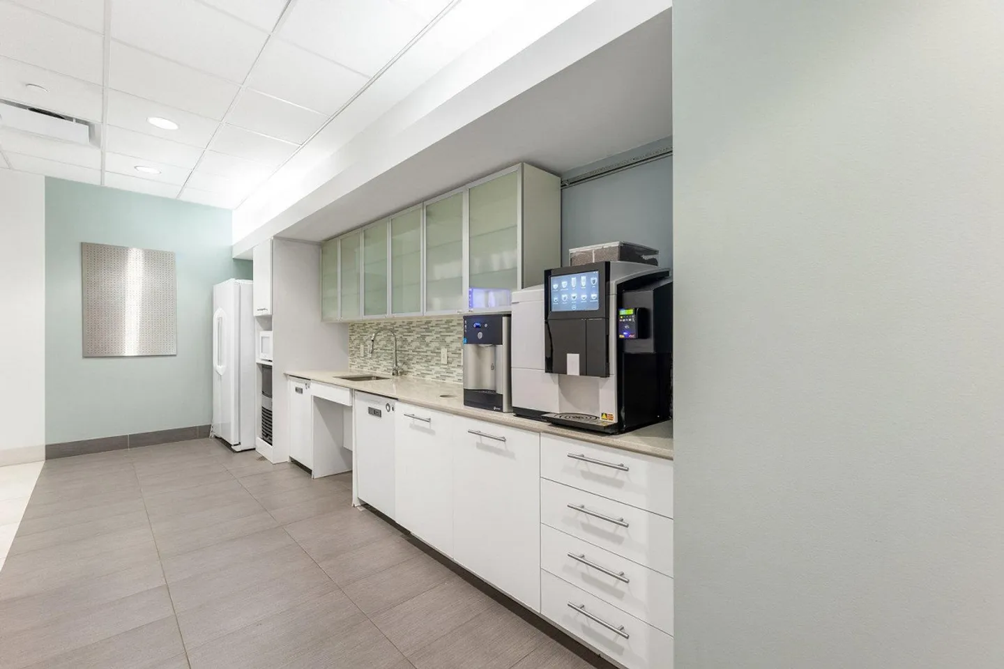 Ufficio privato per 4 persone in Regus Spoom Glattpark - Foto 6 di 7