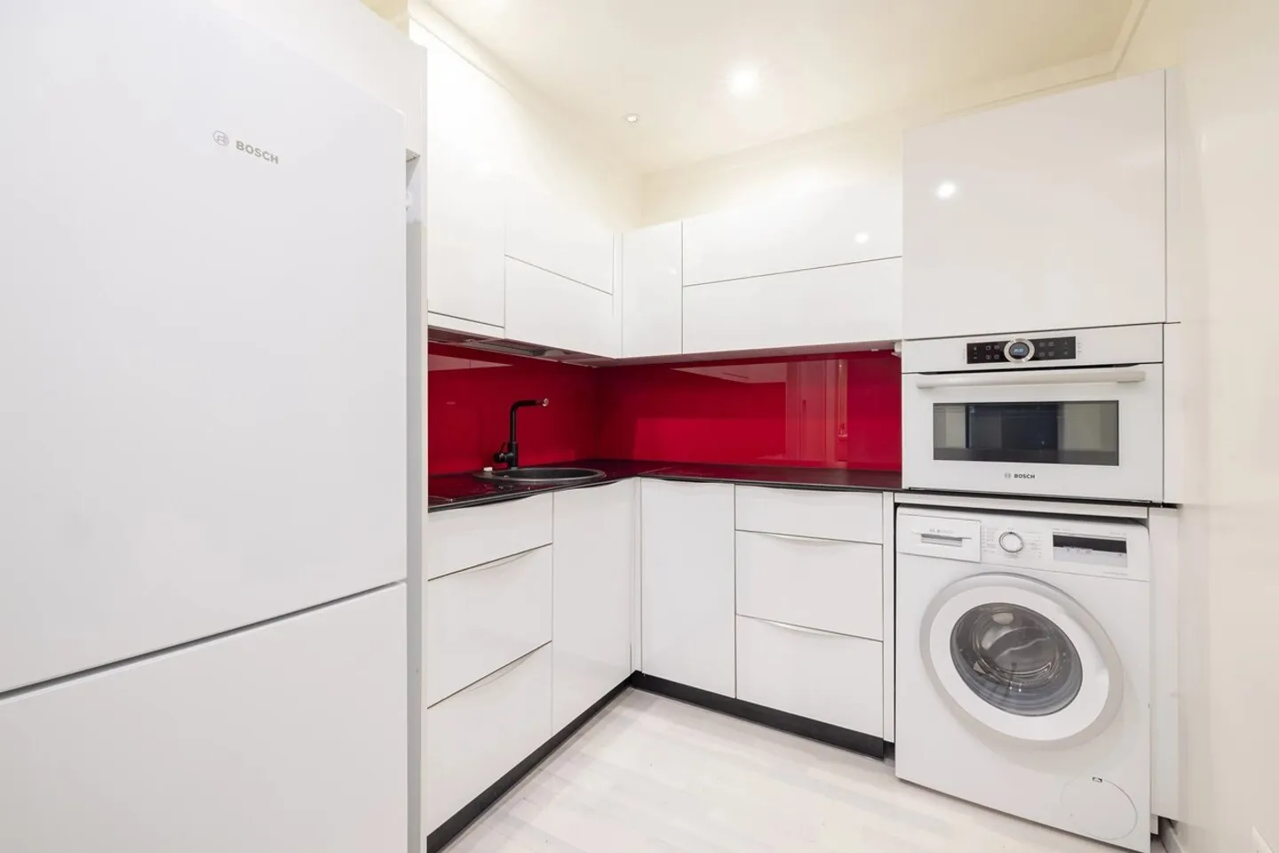 Magnifico appartamento di 2.5 locali a due passi dal lago! - Foto 6 di 9