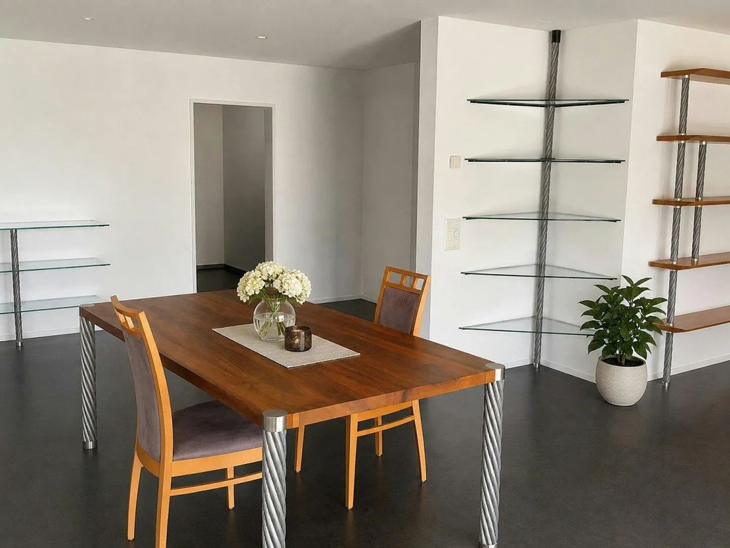 Appartamento esclusivo di 4,5 stanze, 1° piano a Dürnten - Foto 4 di 11