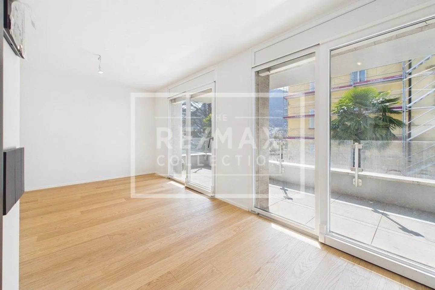 Neues und modernes Duplex-Apartment mit 3 ½ Zimmern, großer Terrasse und herrlichem Blick - Foto 5 von 13