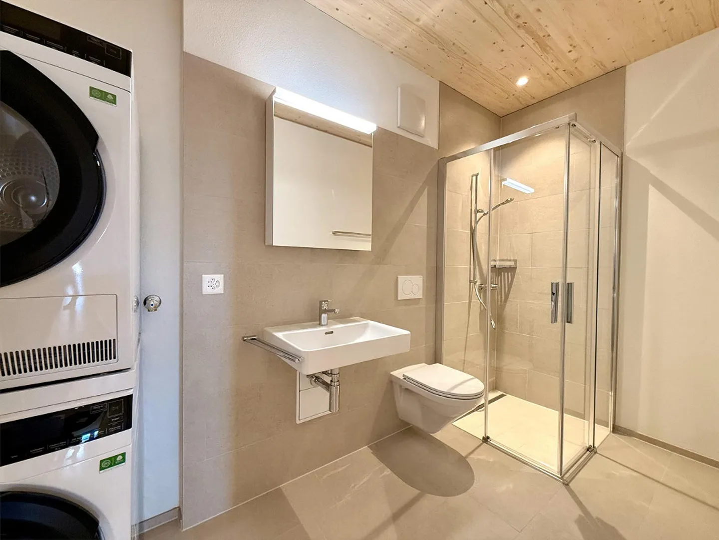 Rheincity Buchs / bright 4.5 ground floor apartments in an optimal location - Photo 2 of 18