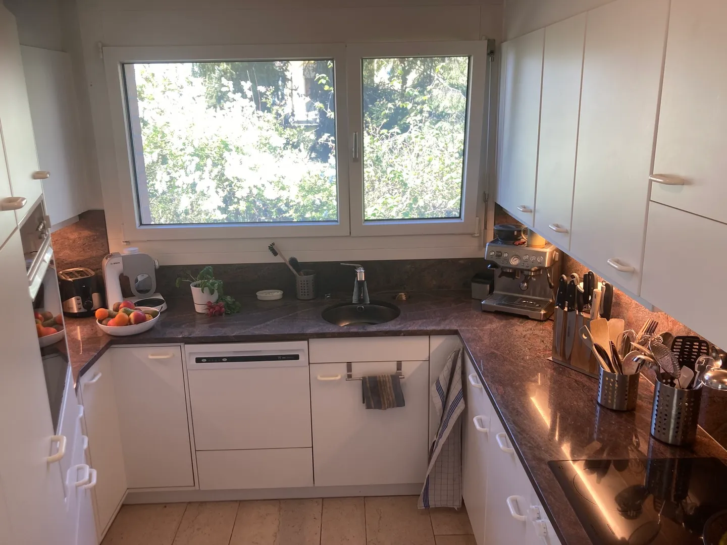 Sonnige Wohnung mit Seeblick - Foto 4 von 10