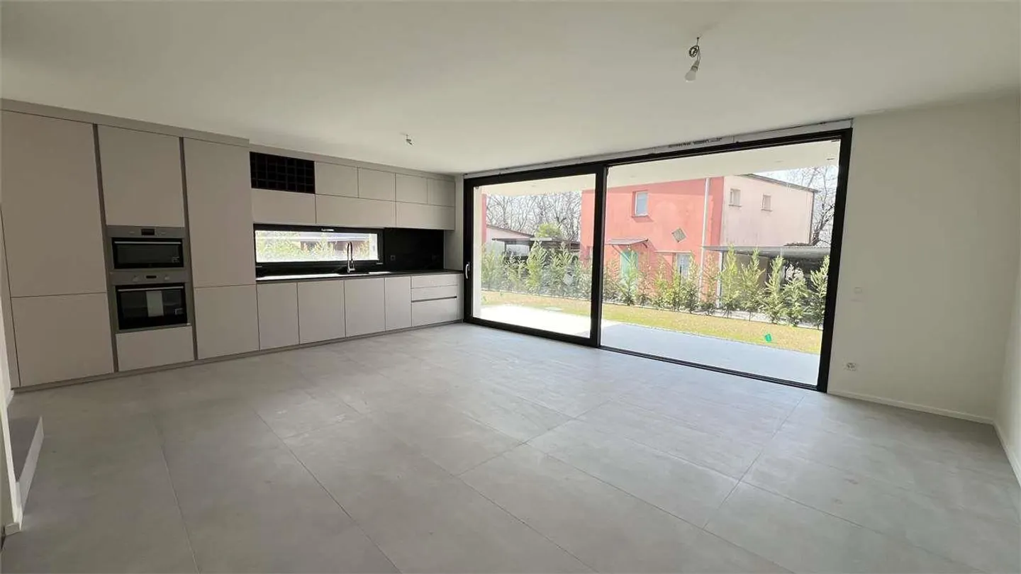 NEUE 4,5 ZIMMER MIT GROSSER TERRASSE - Foto 6 von 13