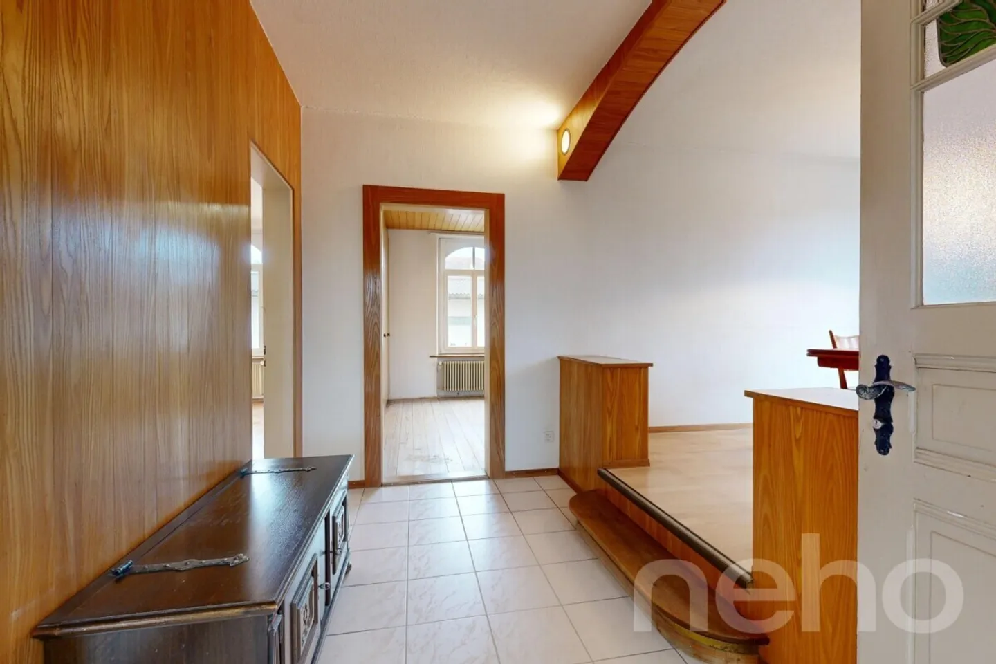 Ampia casa bifamiliare con carattere e potenziale - Foto 12 di 12