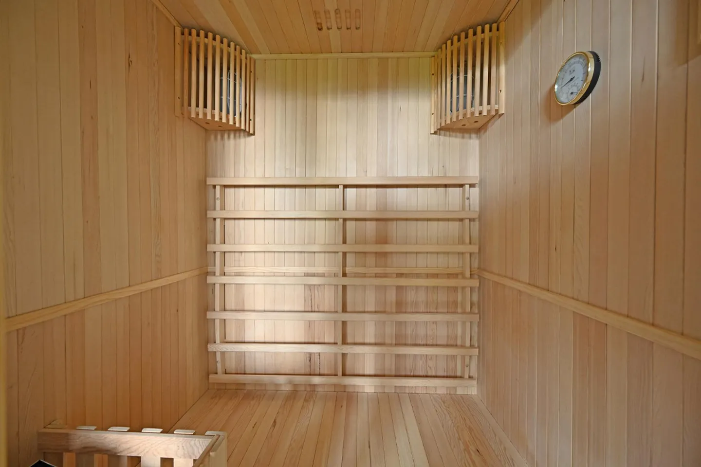 More space, more garden, more home – Dream house in Wohlen near Bern - Photo 29 of 34