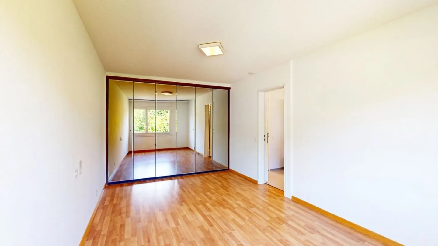 Stilvolles Apartment mit Skylineblick - Foto 6 von 14