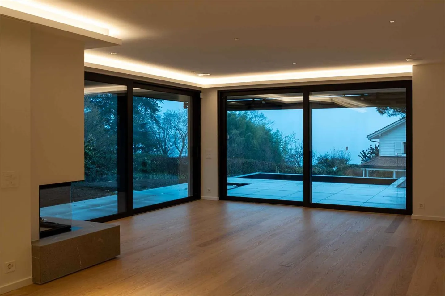 Villa 7 stanze - Foto 3 di 8